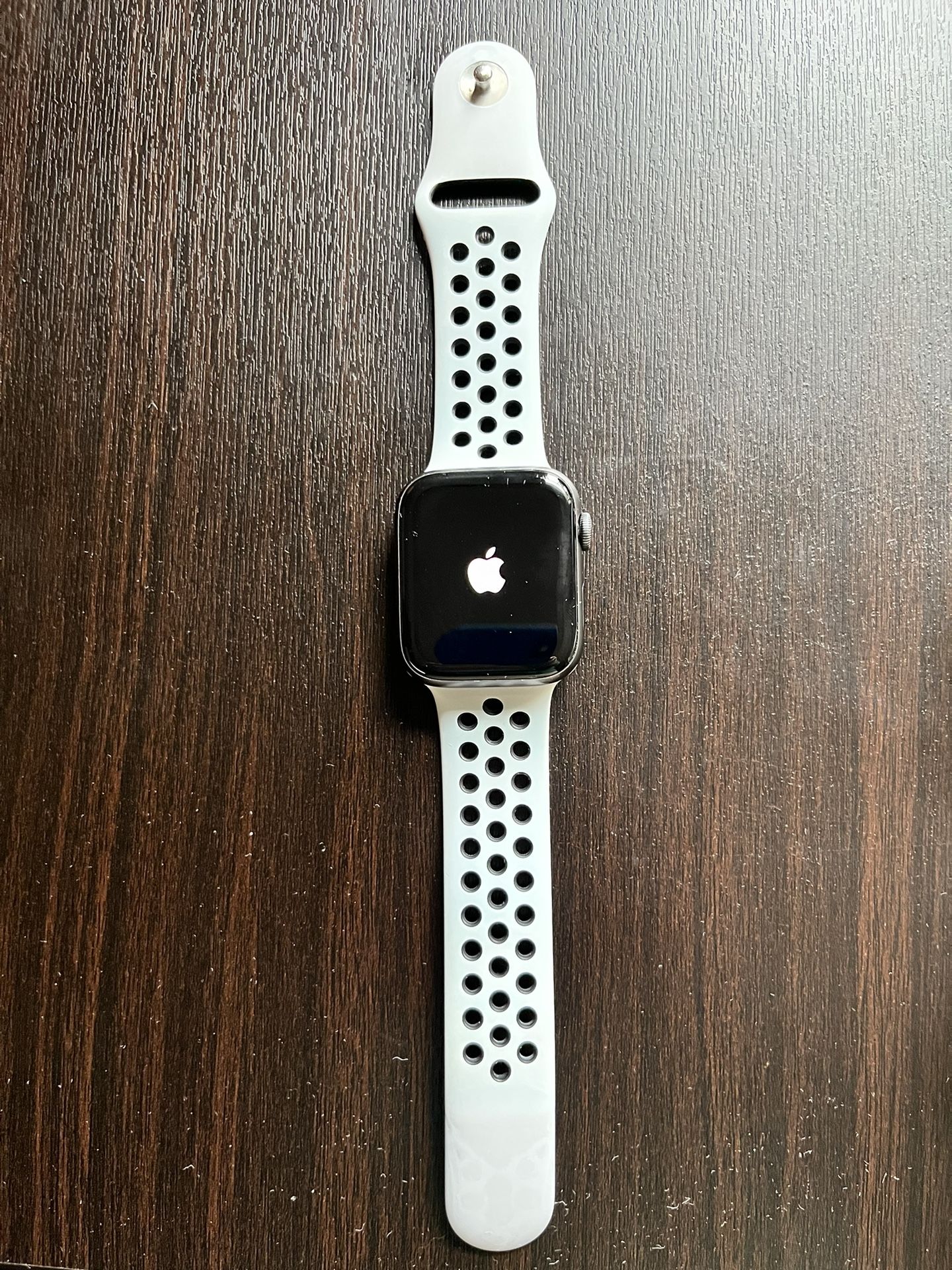 Apple Watch Series 5 Nike