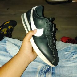 Nike Cortez Size 10 And 1/2