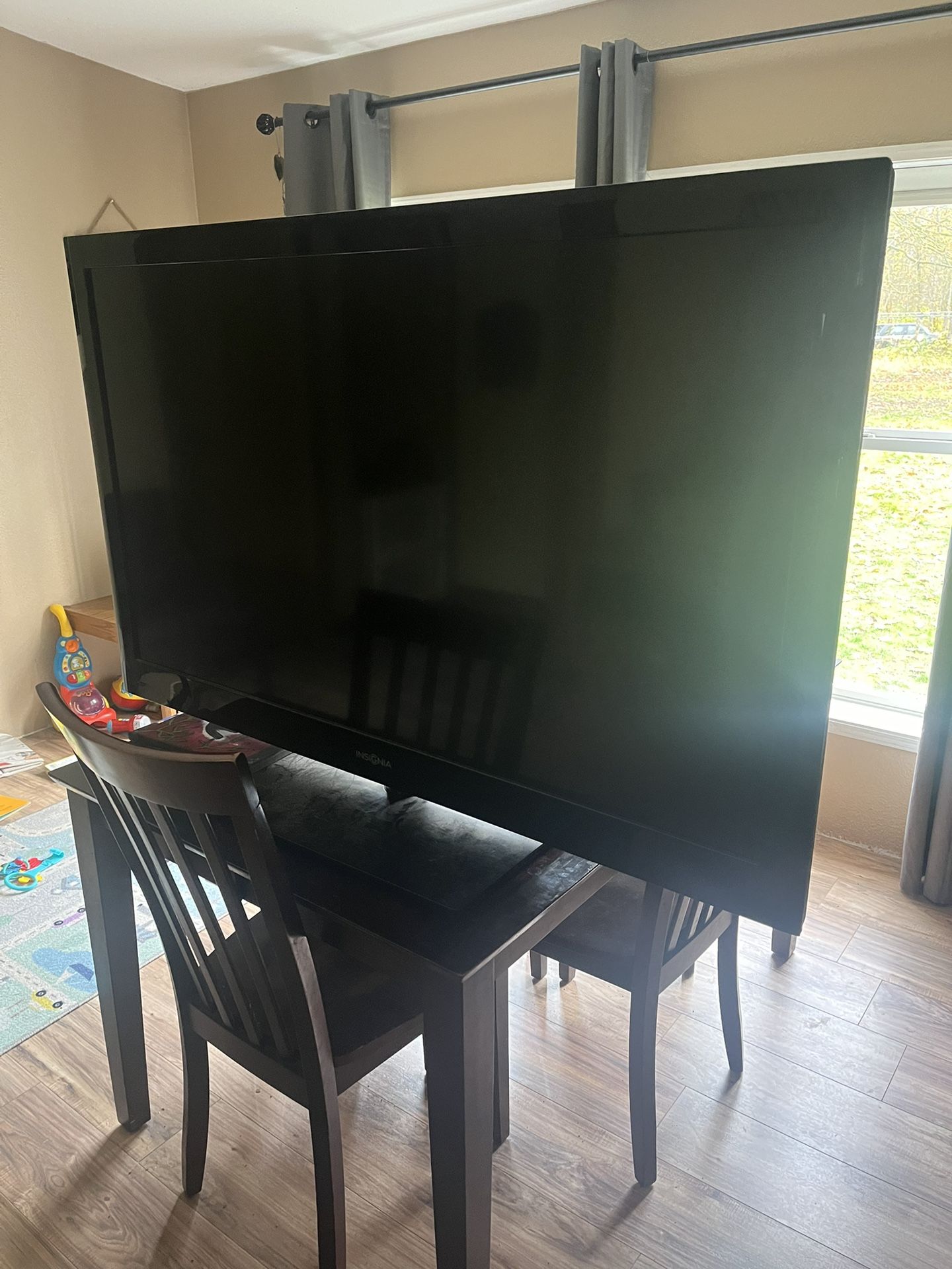 55β 1080p LCD TV