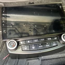 2003-2007 Honda Accord Radio Headunit