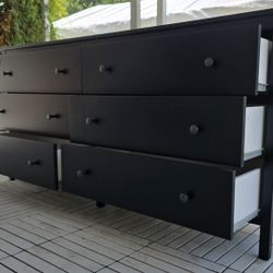 Nice Dresser !!