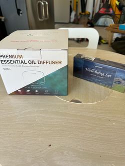 Essential Oil Diffuser and Oils