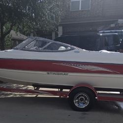 2005 Stingray 195LR