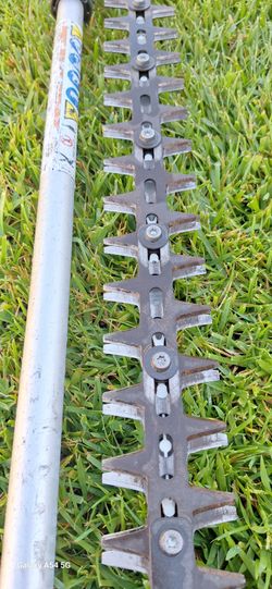 STiHL HL94 Trimeador Largo. $450