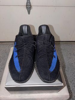 Yeezy Boost 350 V2 Dazzling Blue