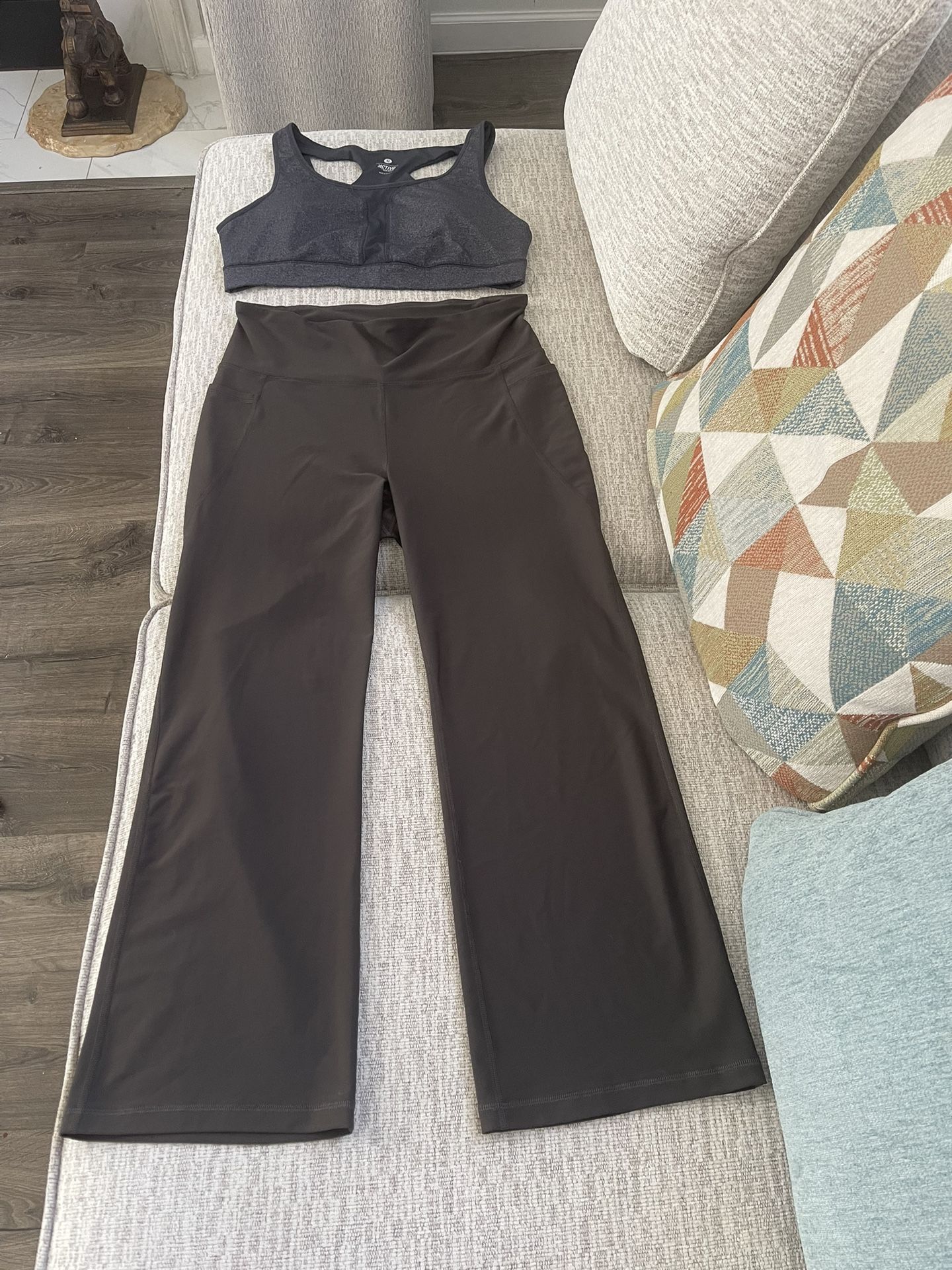 Old Navy Flare Leggings Set