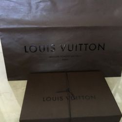 Gucci & Louis vuitton shopping bags and boxes