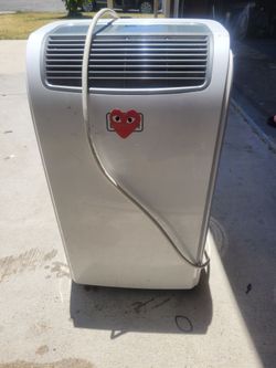 FREE Black & Decker Air Conditioning Unit
