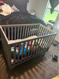 Baby crib