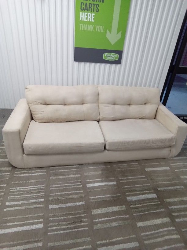 Fabric Par Couch And Rug