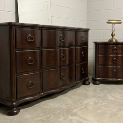 Elegant and Matched 2-Piece Set