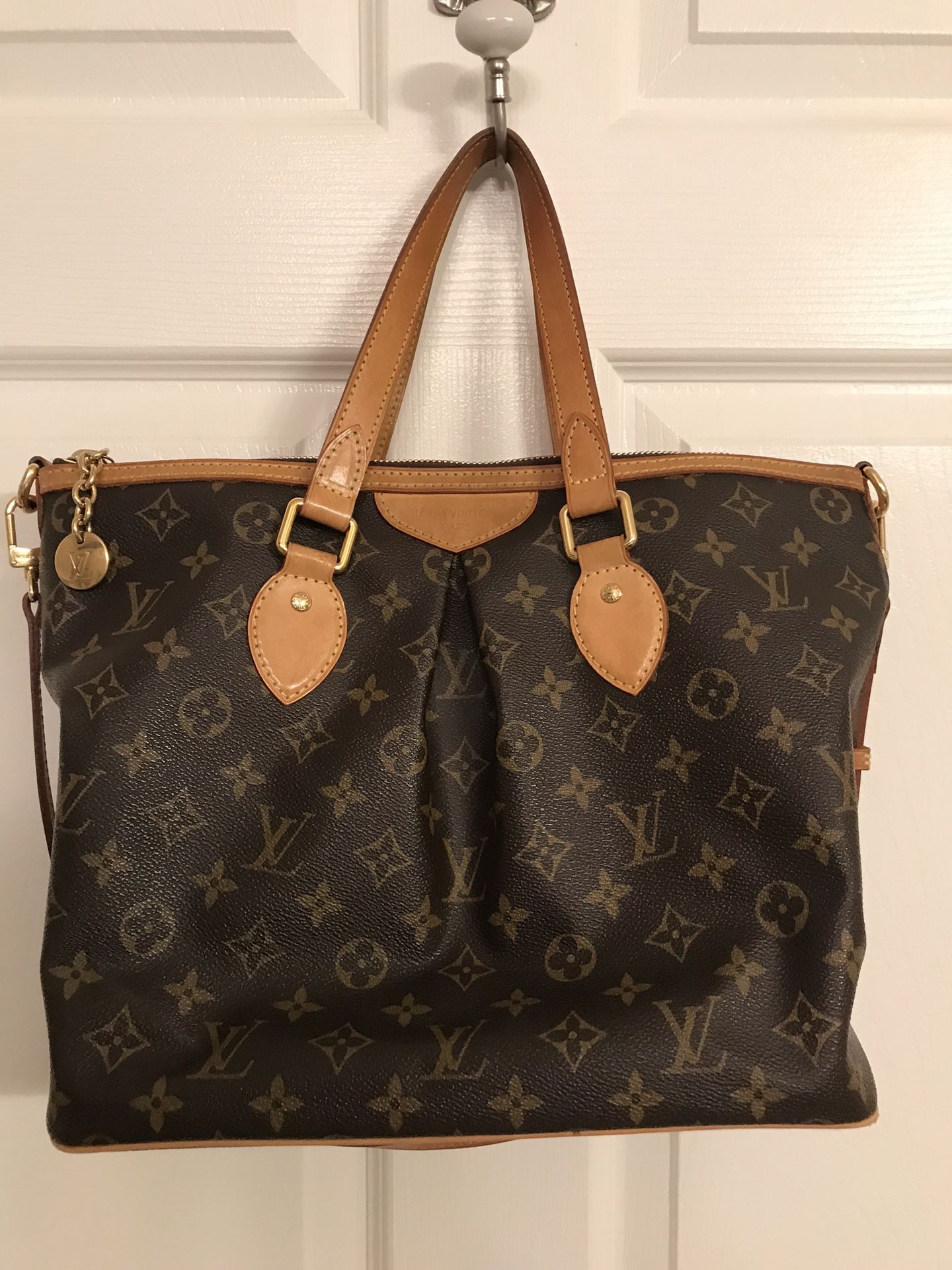 Authentic Louis Vuitton Montogram Palermo PM