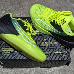 Puma Stewie 1 Women's Low-top Basketball Shoes