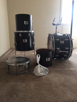 rogers drum set and pearl snare drum for sale!! 450$