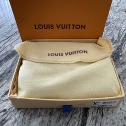 LV Wallet 