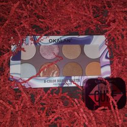 Makeup Palettes Comes With Different Makeup
