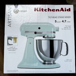 Artisan® Series 5 Quart Tilt-Head Stand Mixer