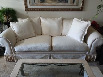 Sofa White