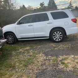 2016 Toyota Sequoia Limited 