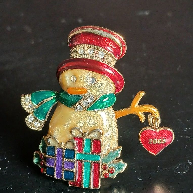 MONET Vintage 2005 Merry Christmas Holiday Enamel Rhinestones Snowman Brooch Pin