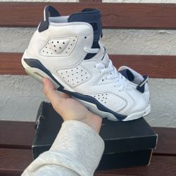 Jordan 6 Midnight Navy Size 7y/8.5W - Read Description 
