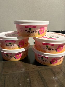 Terssura Clásica Rosa Moisturizing Cream