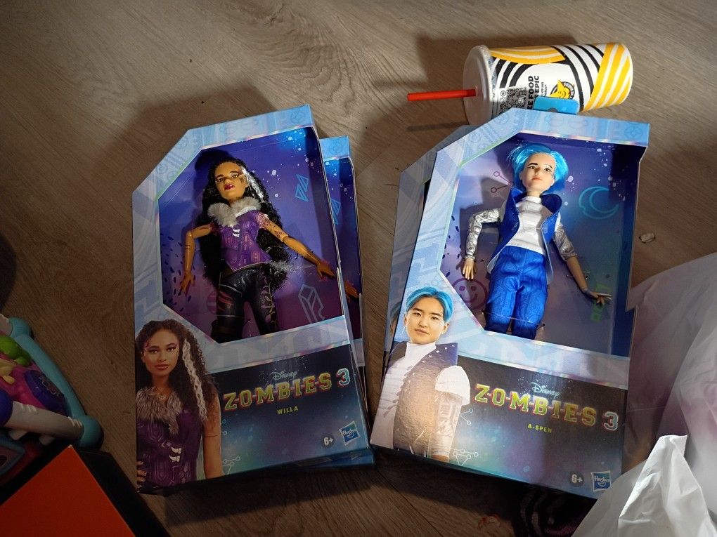 Disney's Zombies 3 New4 In Total See Descriptions $15 Each