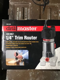 Drill master 120 V quarter inch trim router