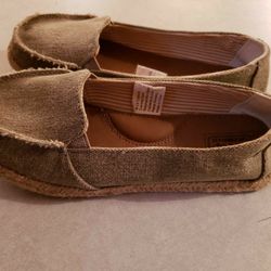 Signature Levi Strauss Canvas Slip Ons Sixe 6