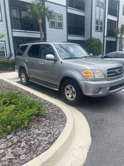 2003 Toyota sequoia v8
