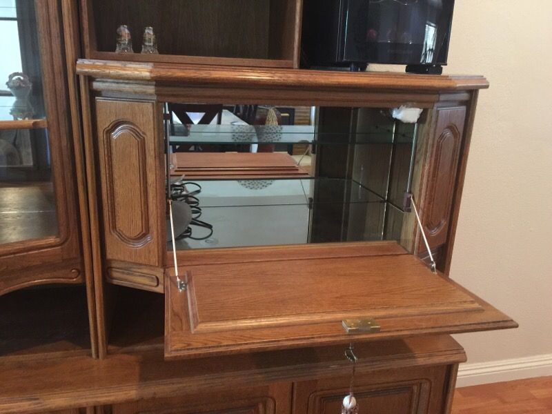 Belgium Wall Unit (Shrunk) Solid Wood