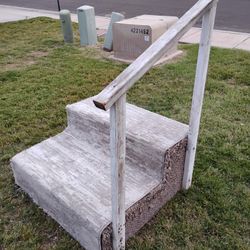 RV Steps Or Trailer Stairs 
