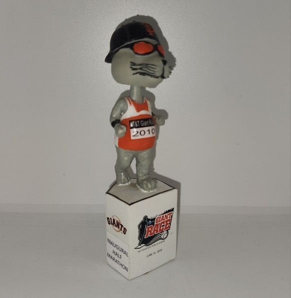 San Francisco Giants Lou Seal SGA bobblehead 2010 race marathon