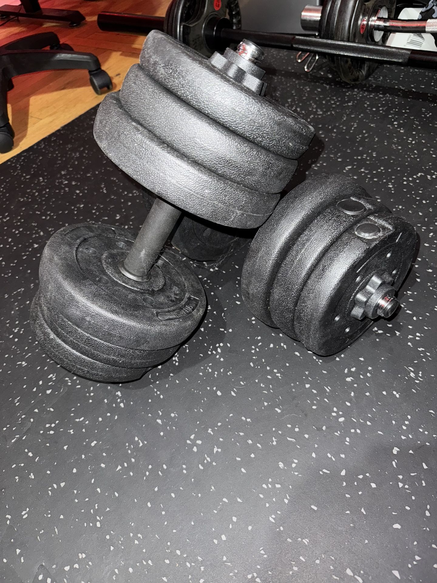 44 LB Adjustable Dumbbell