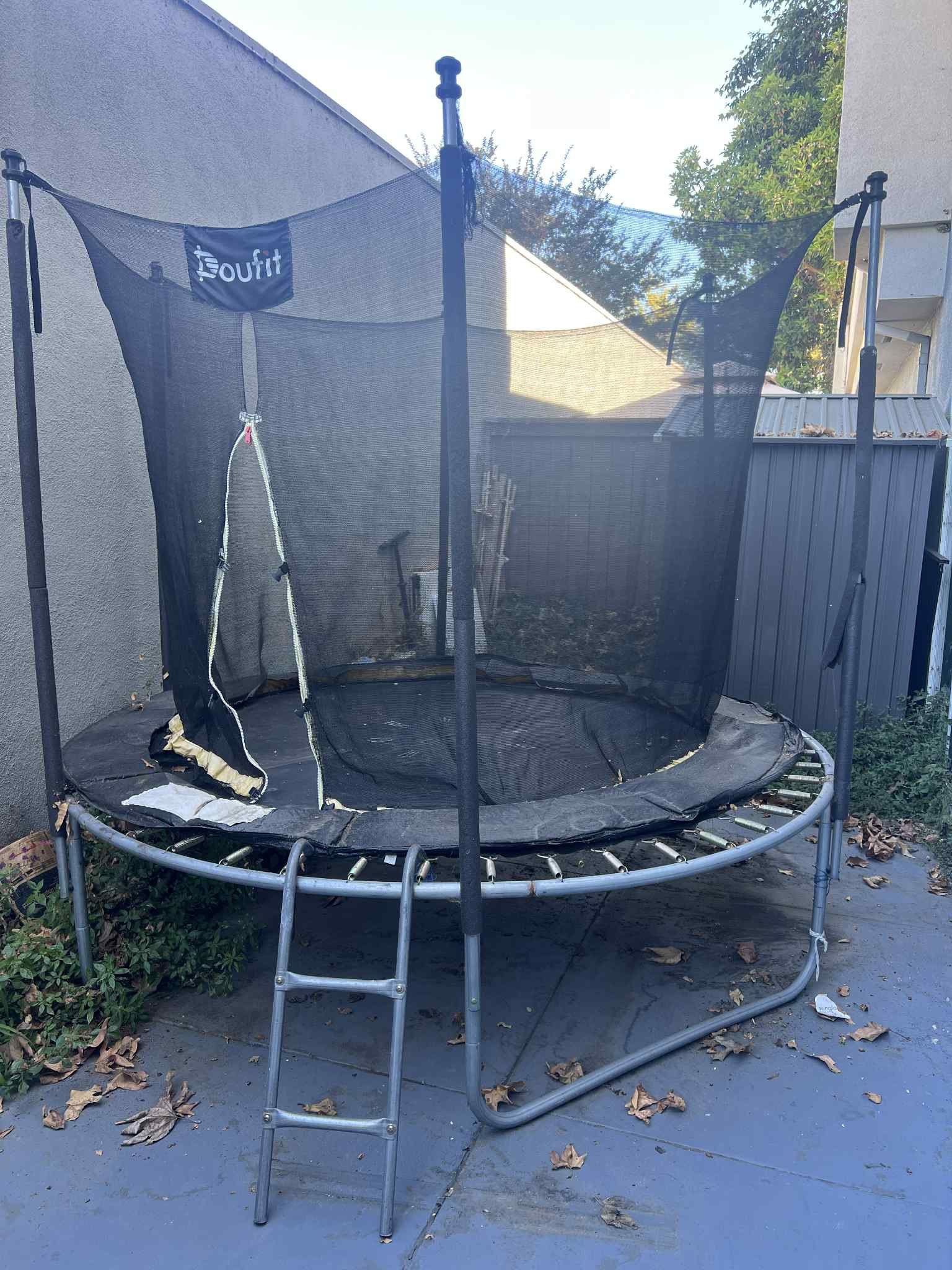 8ft trampoline