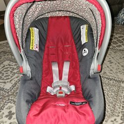 Graco Mickey Mouse Carseat