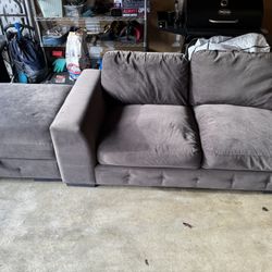 Couch With Ottoman 