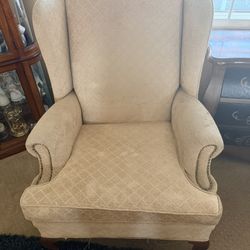 Family Room Chairs 