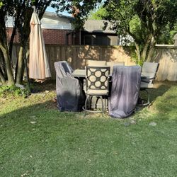  Patio Table/ Fire Pit