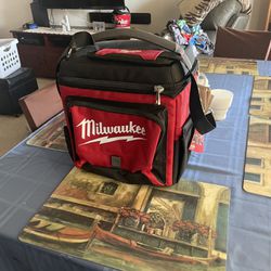 Milwaukee Job site Lunch Box