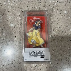 SALE!!: Figpin - Disney Princess - Snow White #223