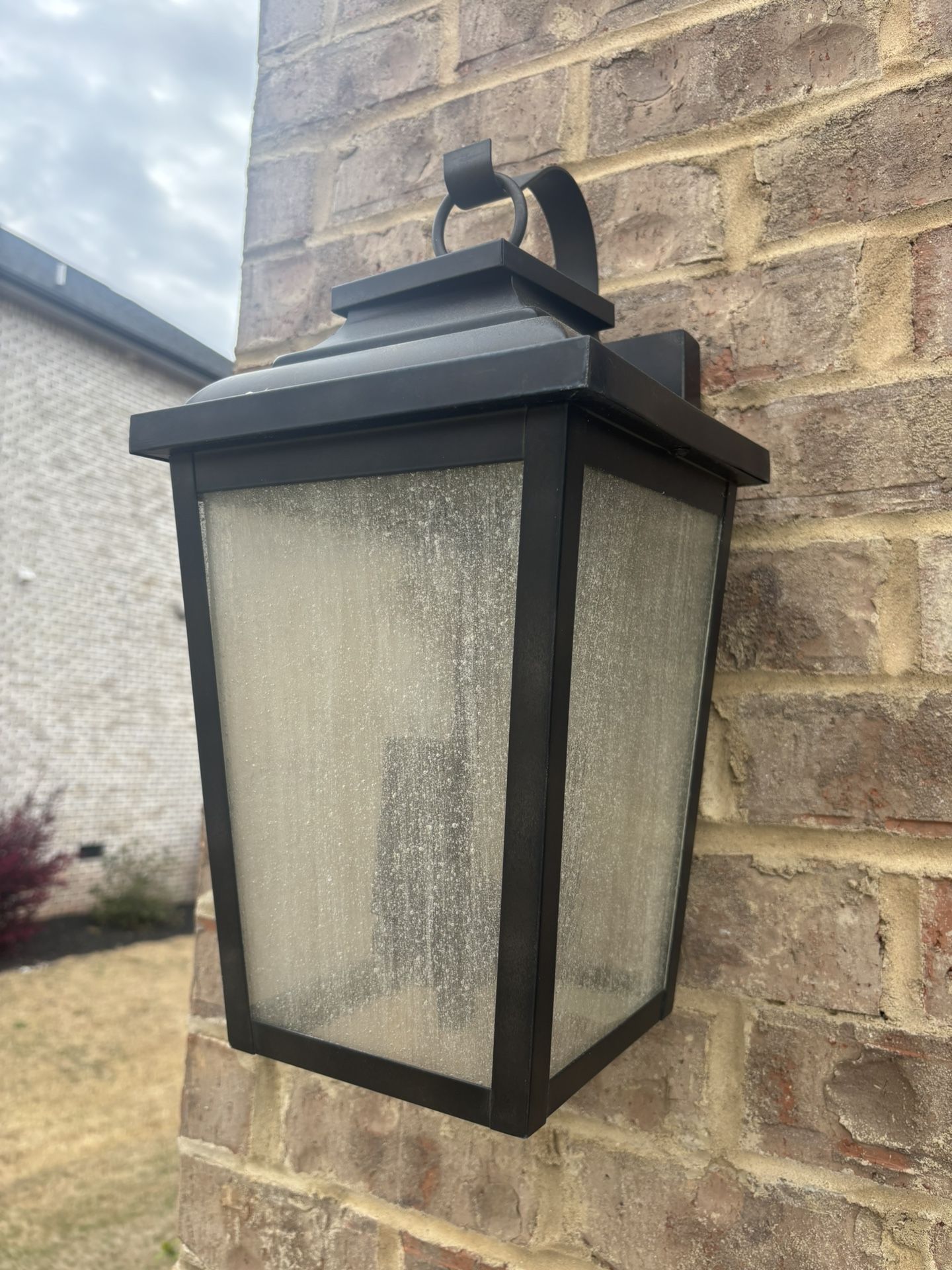 Bronze/brown Porch Light 