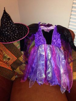Girls Witch fairy Halloween costume size 7-8 yrs