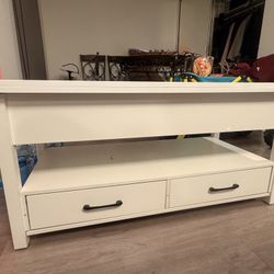 White Lift-Top Coffee Table