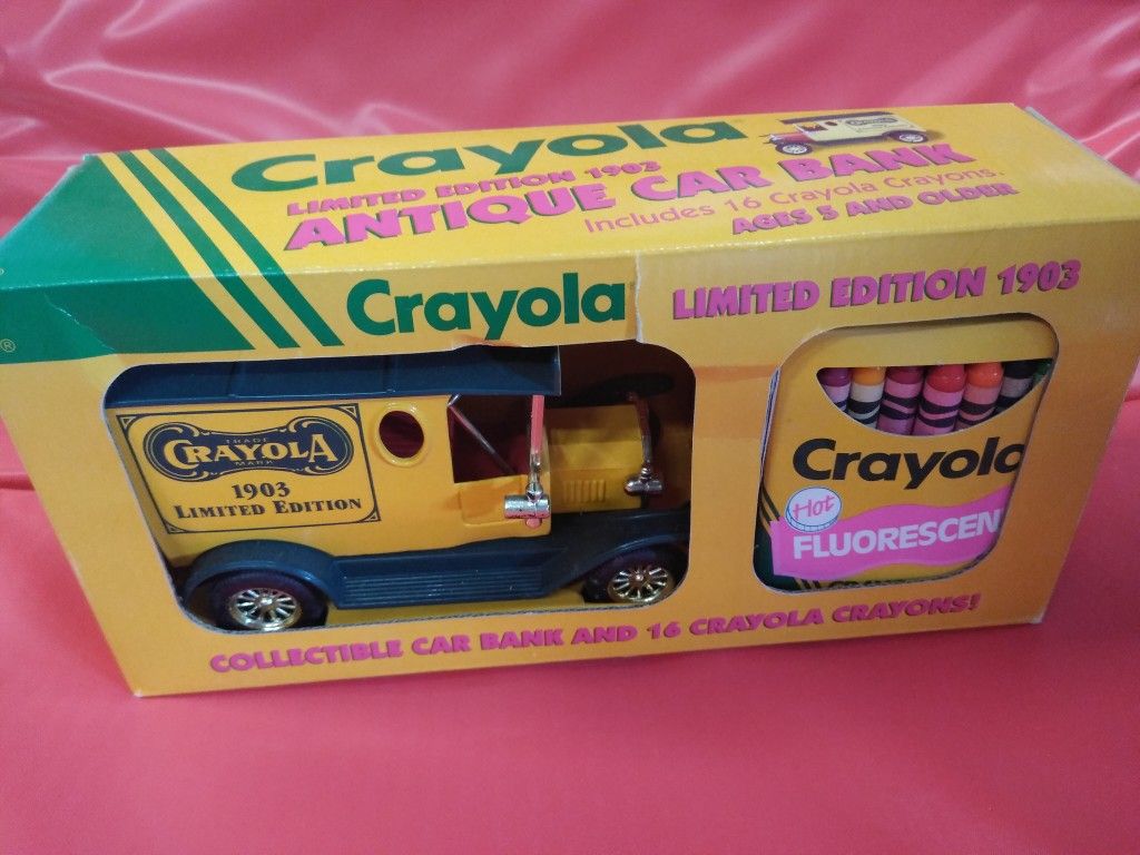 Crayola limited edition 1903 collectible car bank and 16 Crayola crayons for Sale in