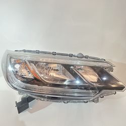 Headlight Right Side ( Passenger Side) Honda CR-V 2016 OEM Used Part Light