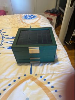Velvet Jewelry & Accessory Organizer Box – Green