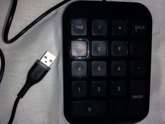 UBC Numeric Keypad - Targus AKP10US