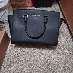 Michael Kors Purse 