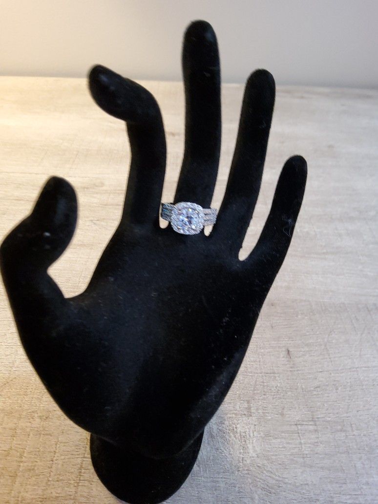 New Beautiful Ring Its Silver Plated But Holds Up Really Well . Size 8"
